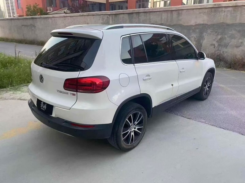 菏泽15年大众途观7