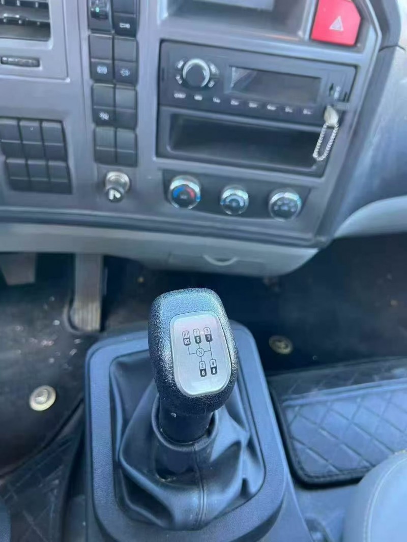 潍坊24年卡车系列重汽豪沃6