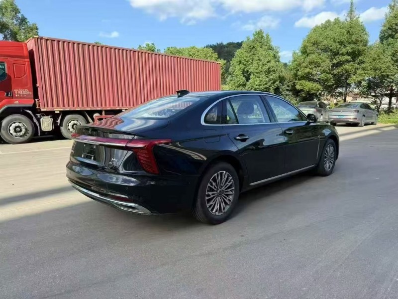 嘉兴25年红旗H58