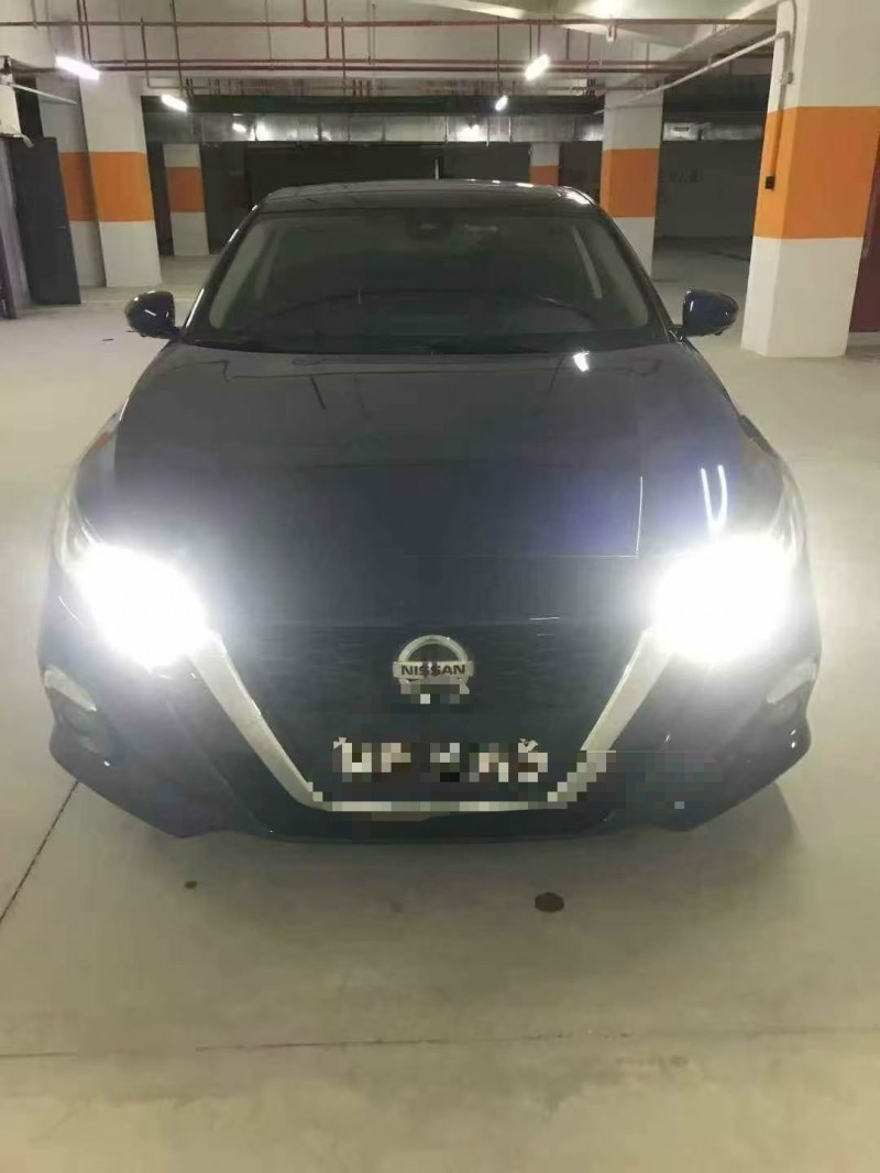 九江20年日产天籁1