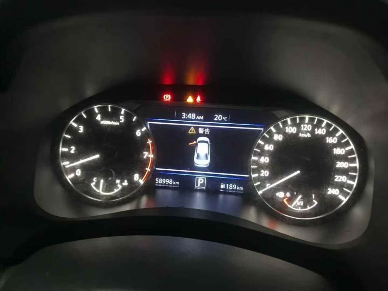 九江20年日产天籁6