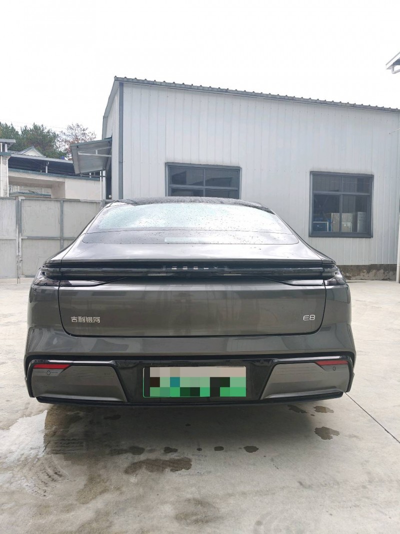 黄山24年吉利银河6