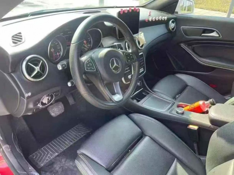 洛阳18年奔驰CLA5