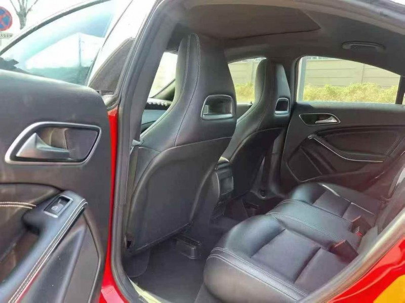 洛阳18年奔驰CLA6