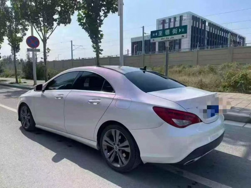 洛阳18年奔驰CLA7