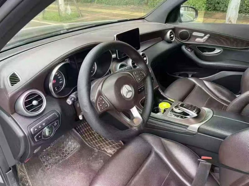 洛阳18年奔驰GLC6