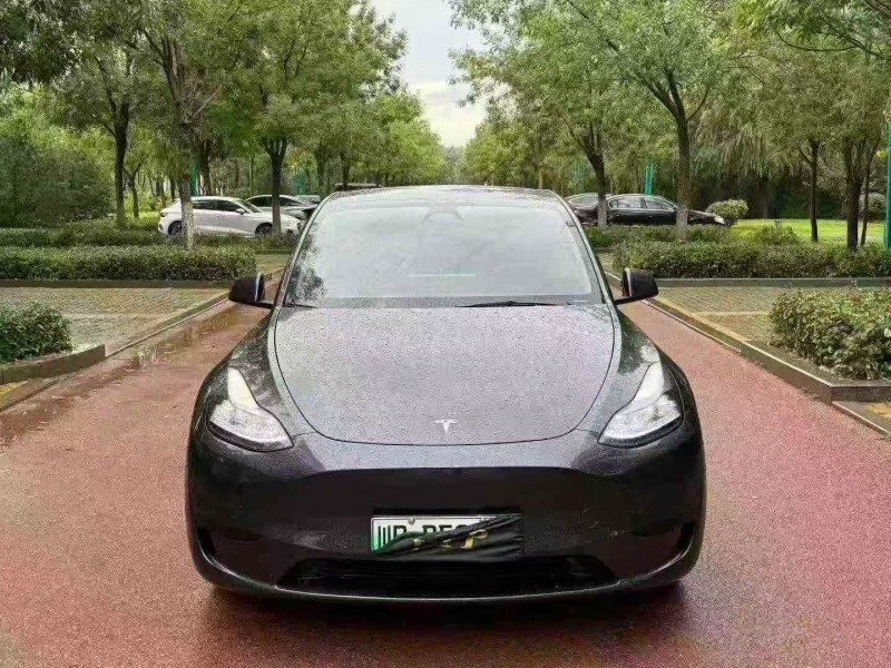青岛24年特斯拉MODEL Y1