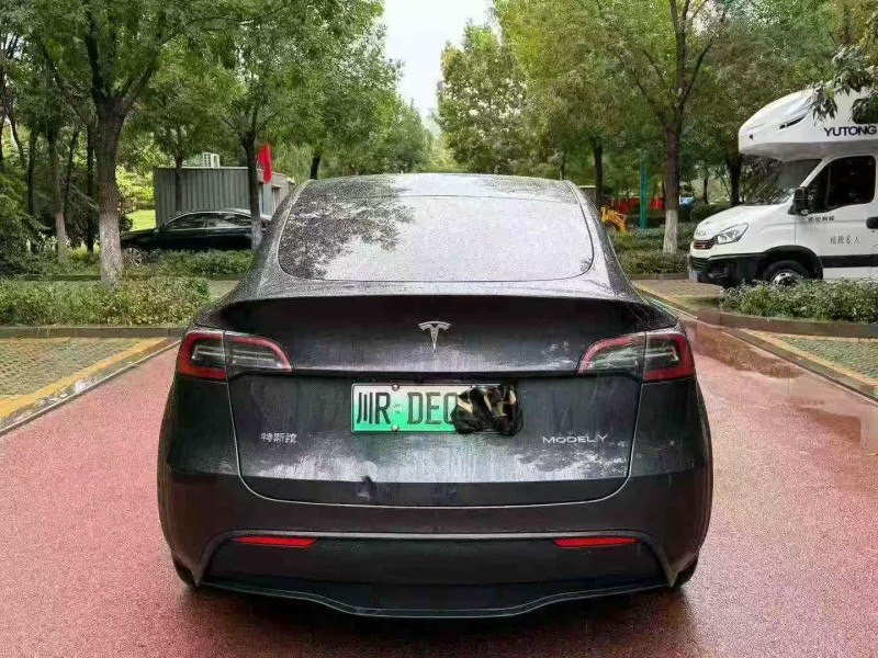 青岛24年特斯拉MODEL Y9