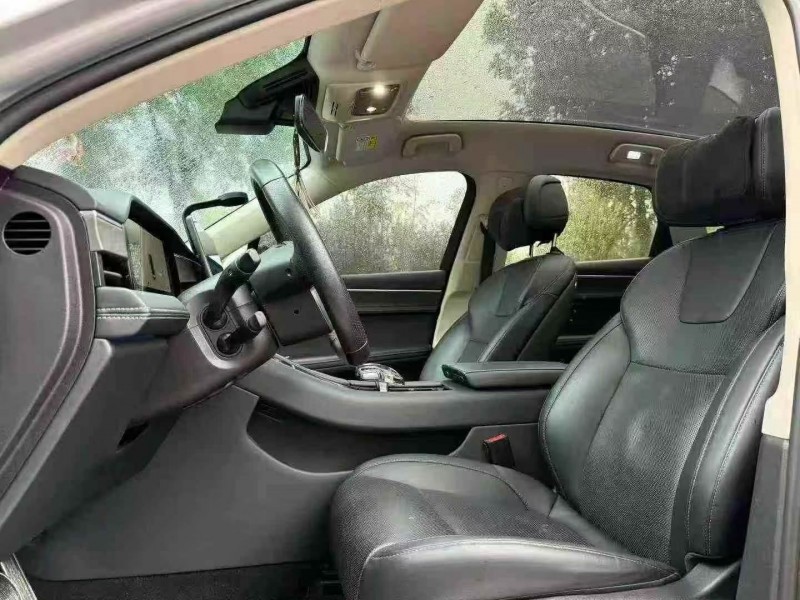 青岛22年华为智选问界4