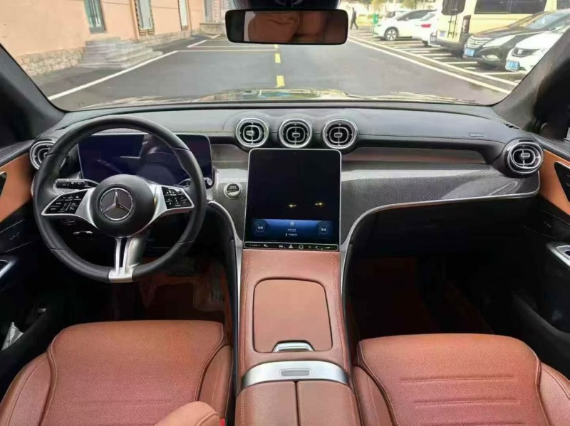 威海24年奔驰GLC4