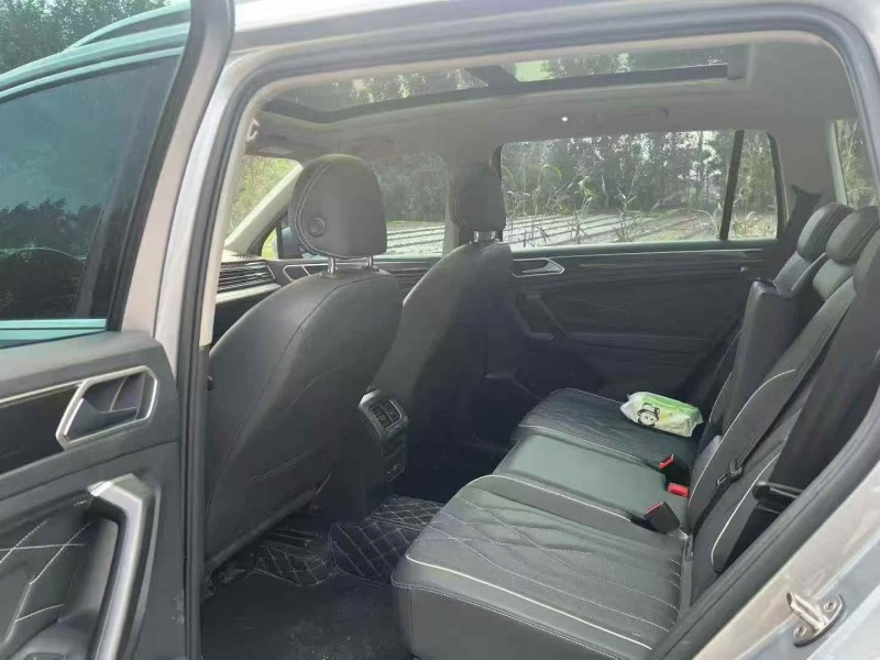 东营22年大众途观5