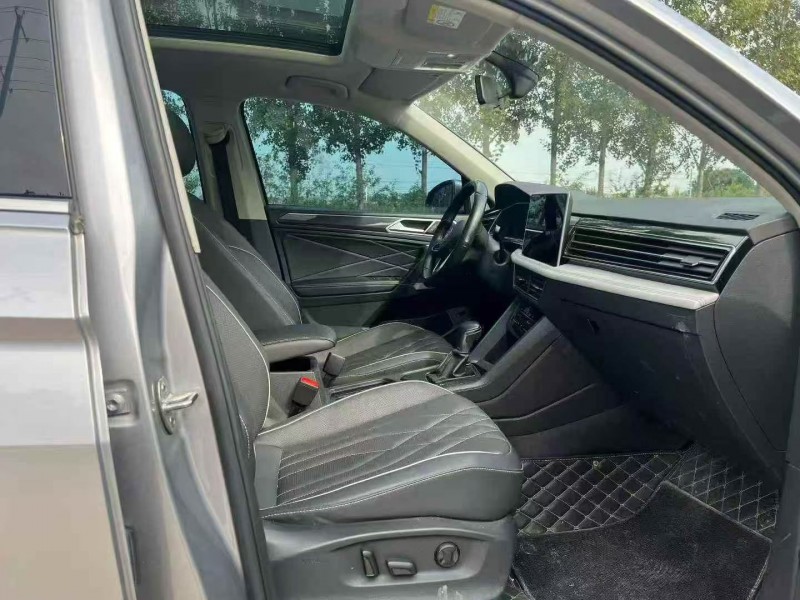 东营22年大众途观6