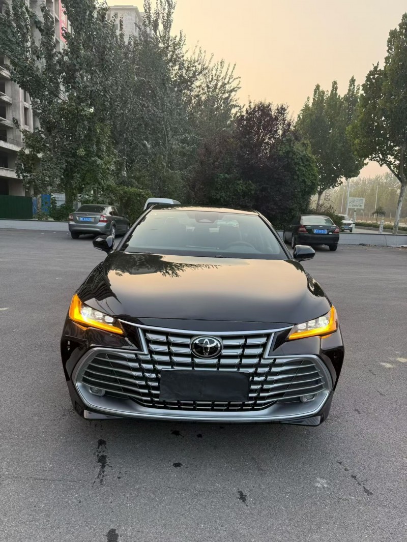 平顶山25年丰田亚洲龙1