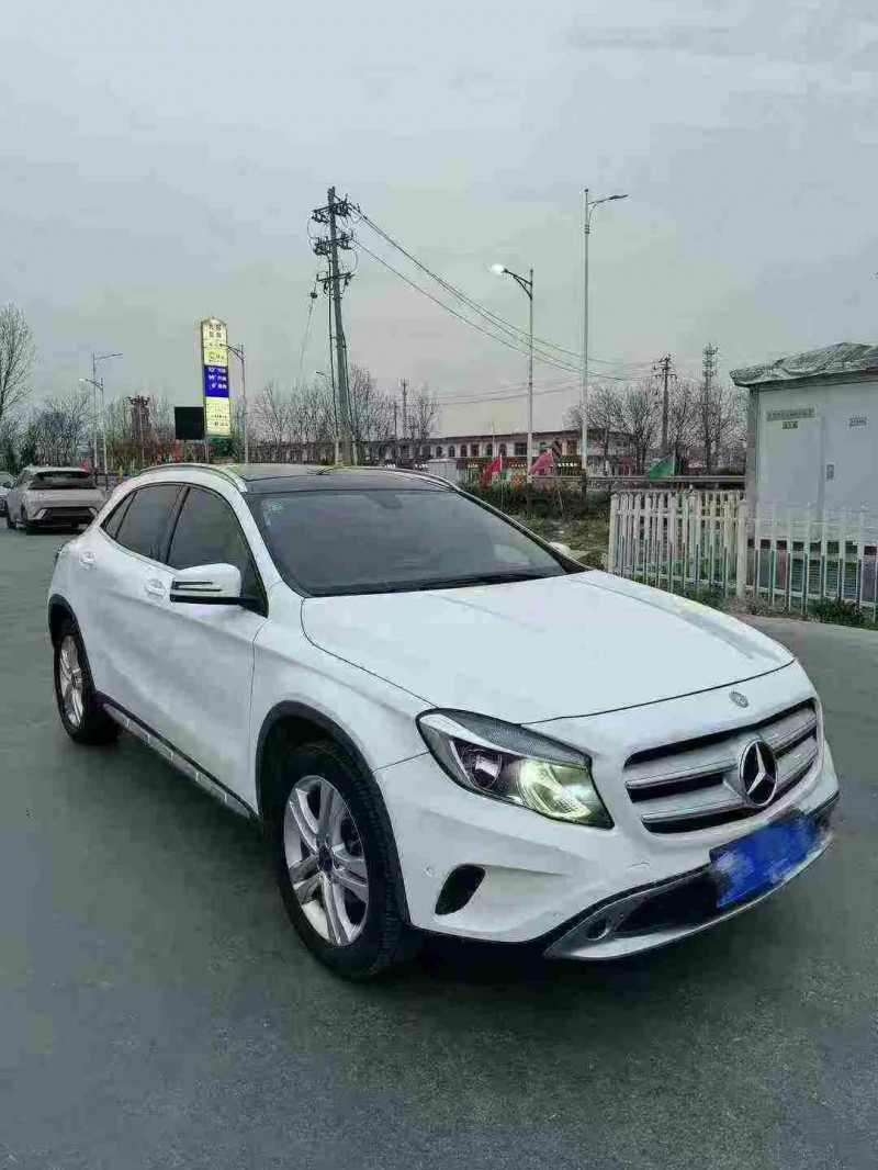 烟台15年奔驰GLA2