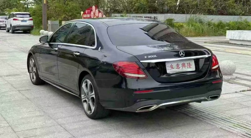 湛江18年奔驰E7