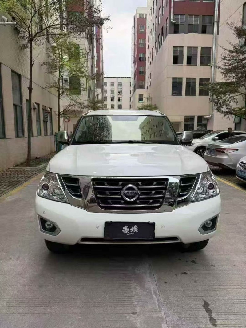 汕头19年日产途乐1