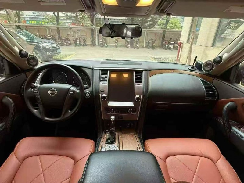 汕头19年日产途乐5