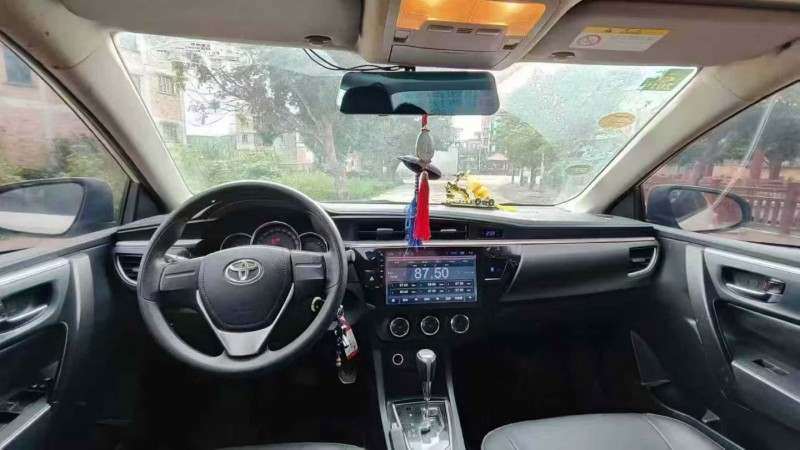 广州16年丰田雷凌4