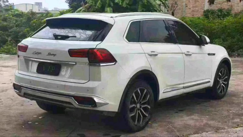 茂名17年众泰大迈X78