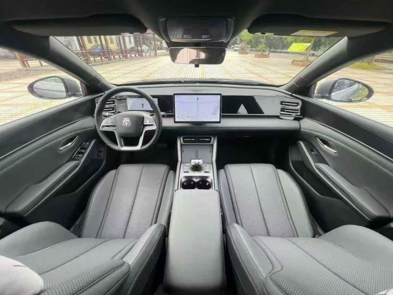 汕头25年比亚迪秦5