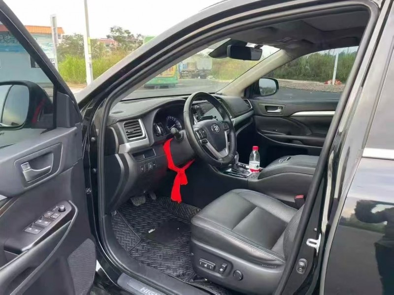 佛山20年丰田汉兰达4