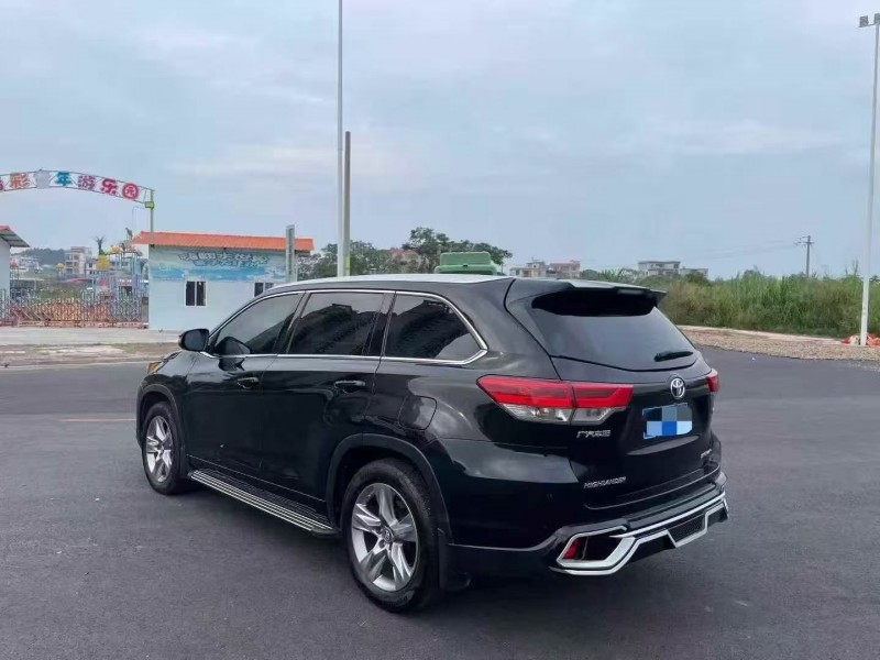 佛山20年丰田汉兰达8