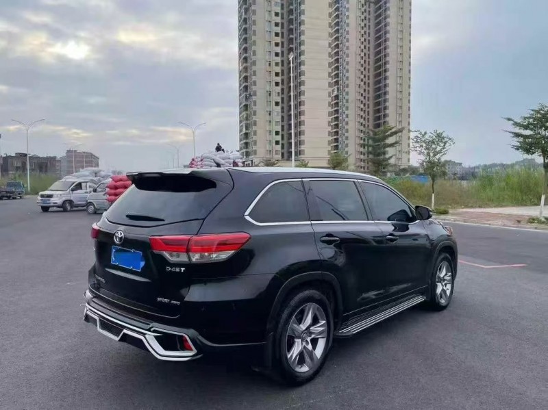 佛山20年丰田汉兰达9