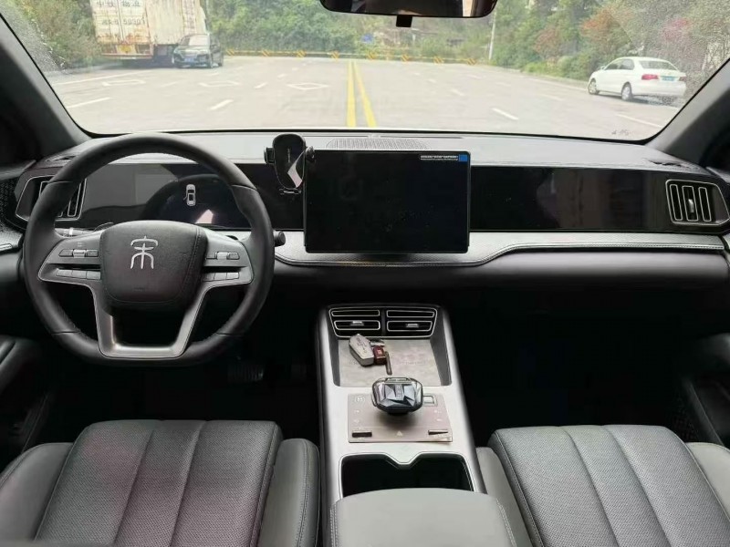 平顶山25年比亚迪宋6