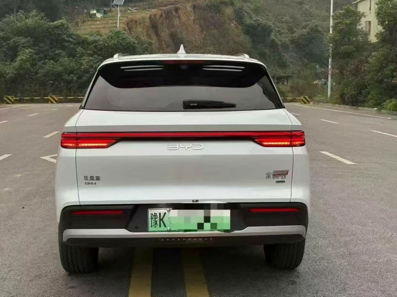 平顶山25年比亚迪宋9