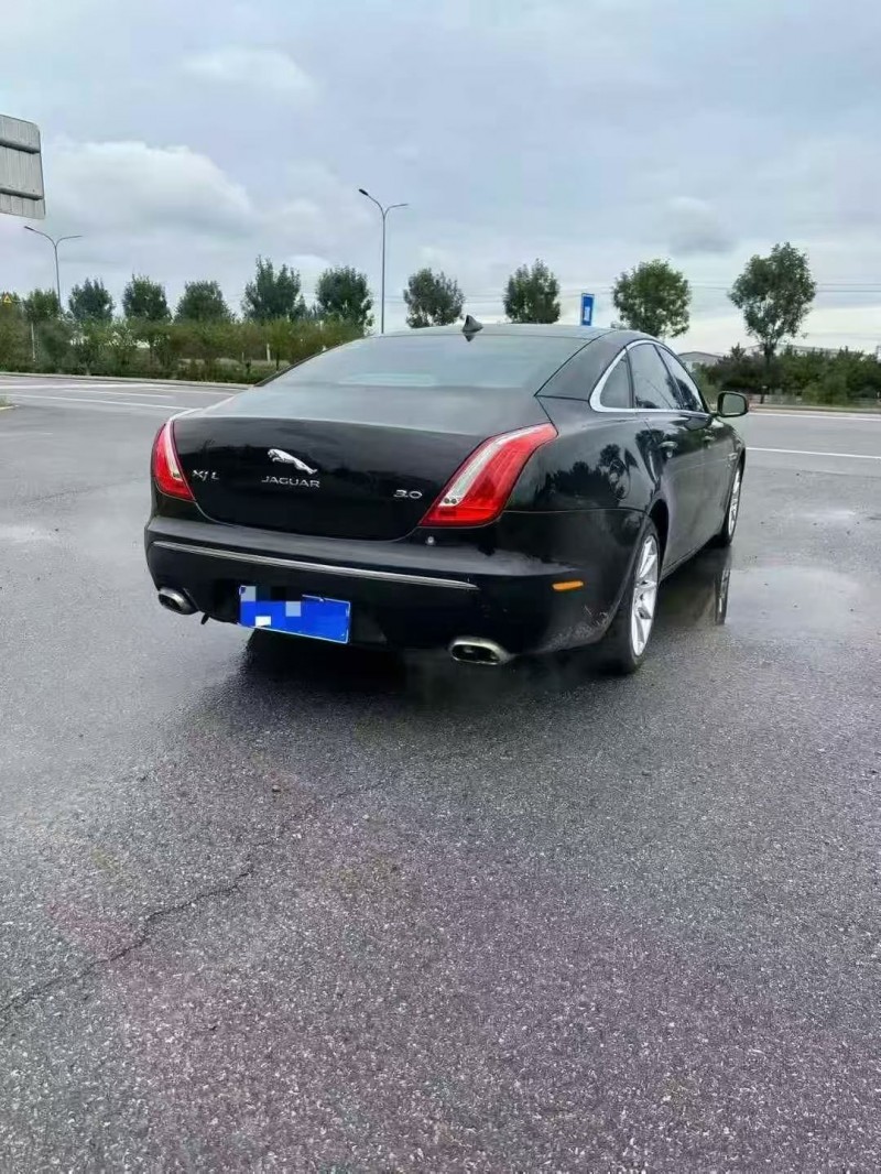 秦皇岛16年捷豹XJL8