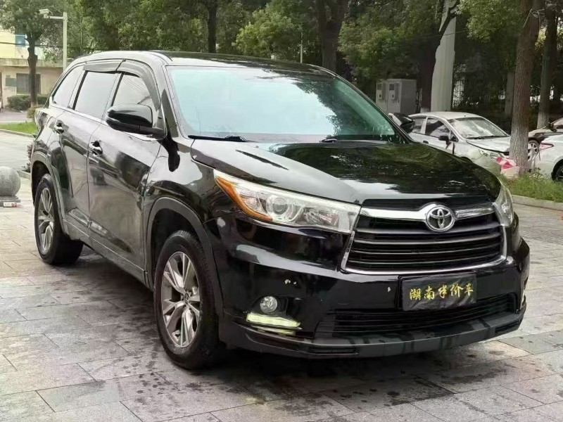 邵阳17年丰田汉兰达2