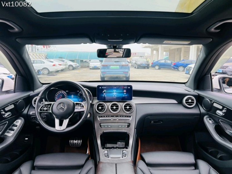 东莞21年奔驰GLC5