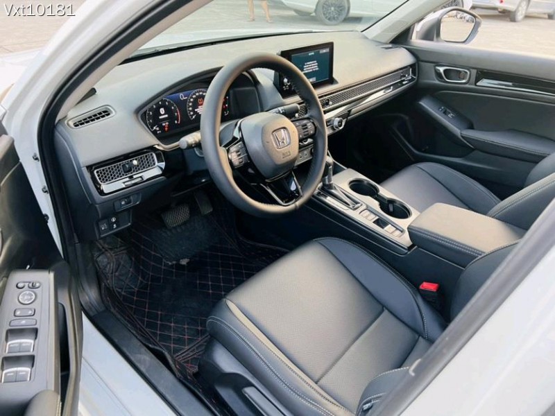 东莞23年本田思域4