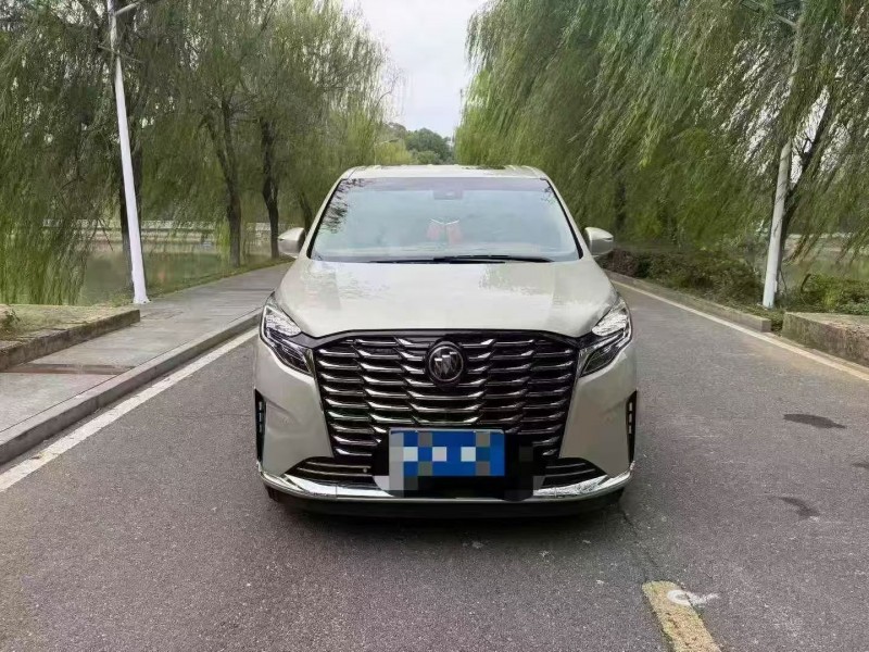 九江21年别克GL81