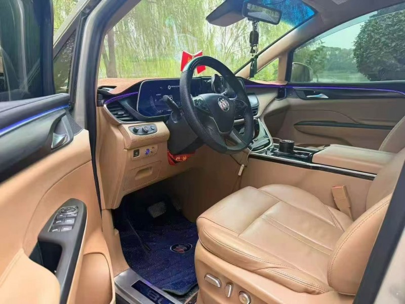 九江21年别克GL84