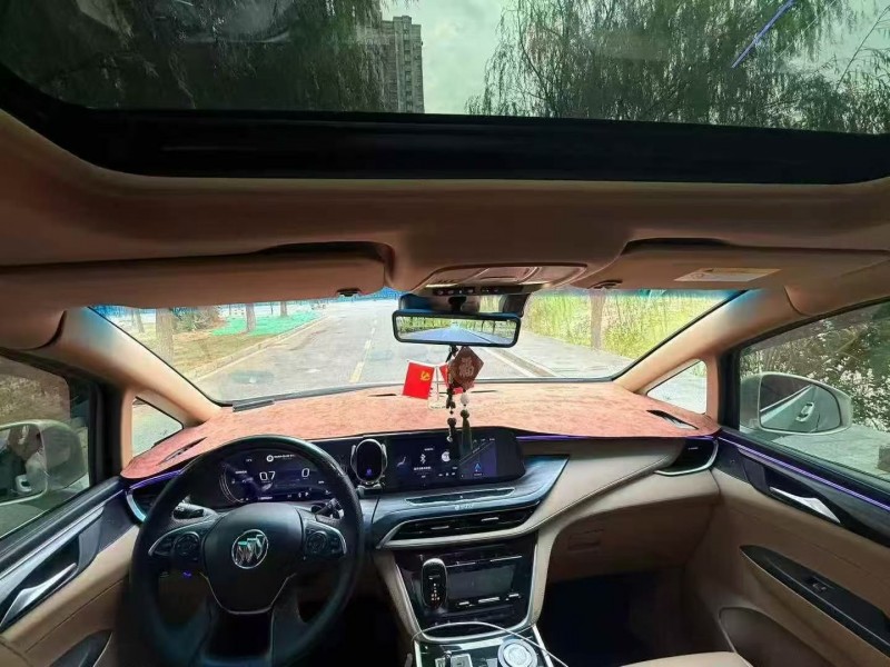 九江21年别克GL86