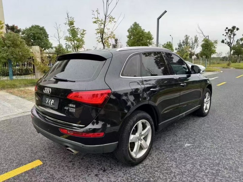 苏州17年奥迪Q59