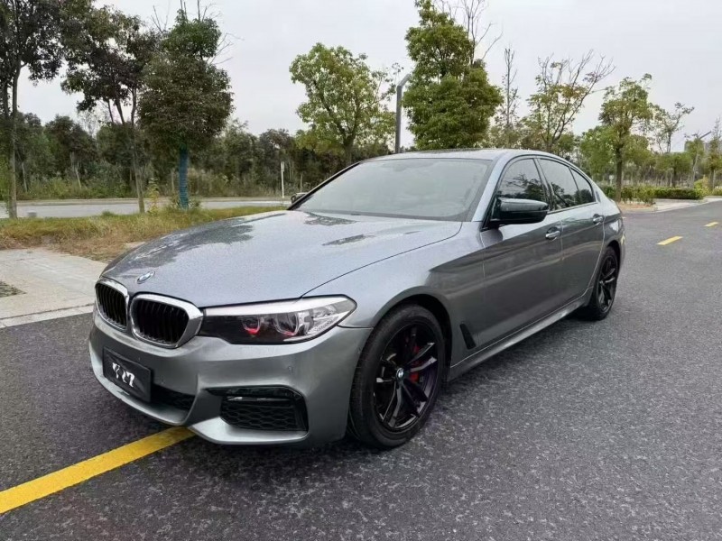 徐州19年宝马5系3