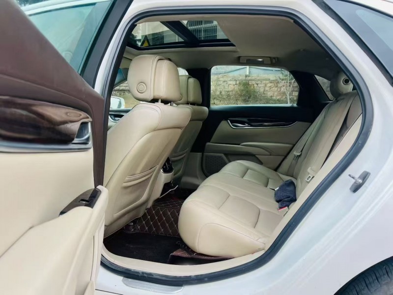 青岛13年凯迪拉克XTS4