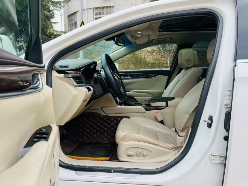 青岛13年凯迪拉克XTS5