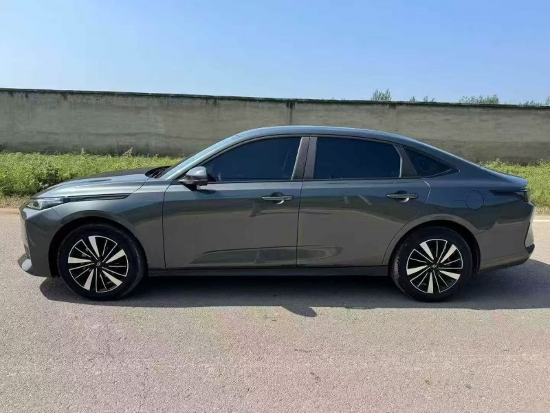 秦皇岛25年长安汽车启源3