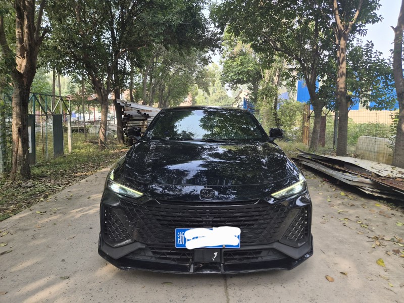 洛阳23年长安汽车UNI1