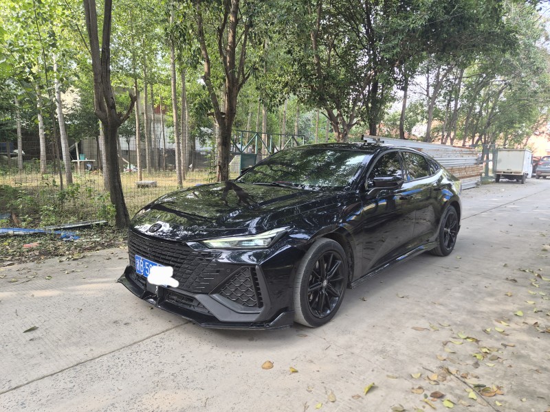 洛阳23年长安汽车UNI2