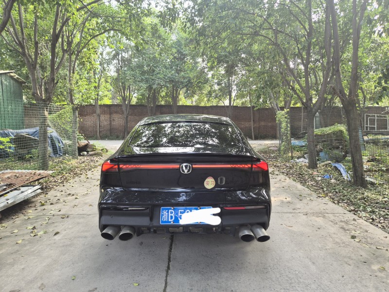 洛阳23年长安汽车UNI7