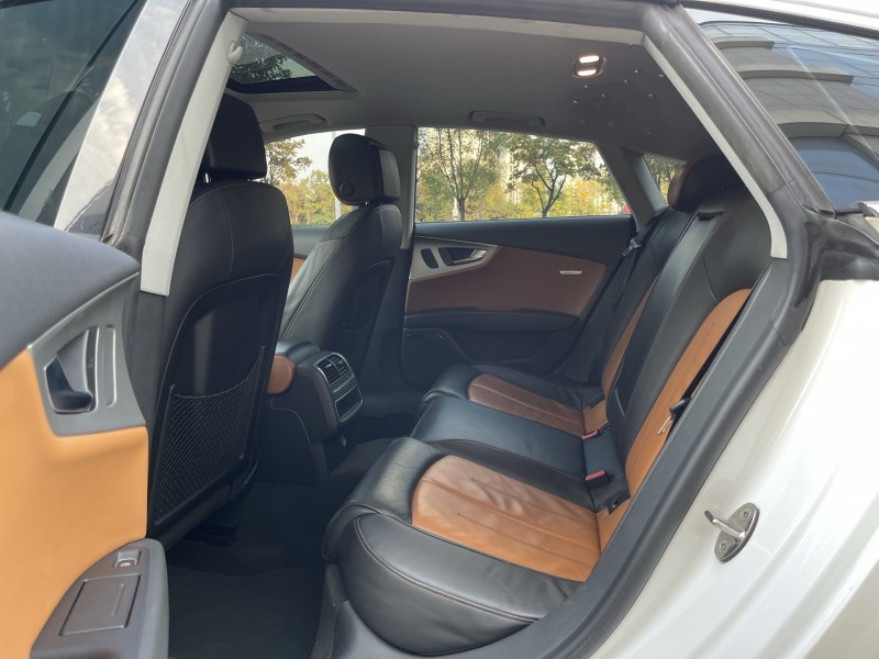 济宁14年奥迪A7L6