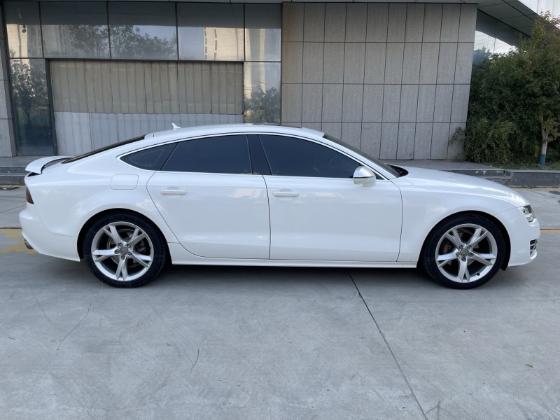 济宁14年奥迪A7L7