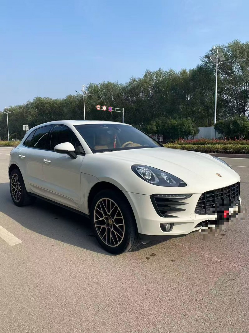 东营15年保时捷Macan2