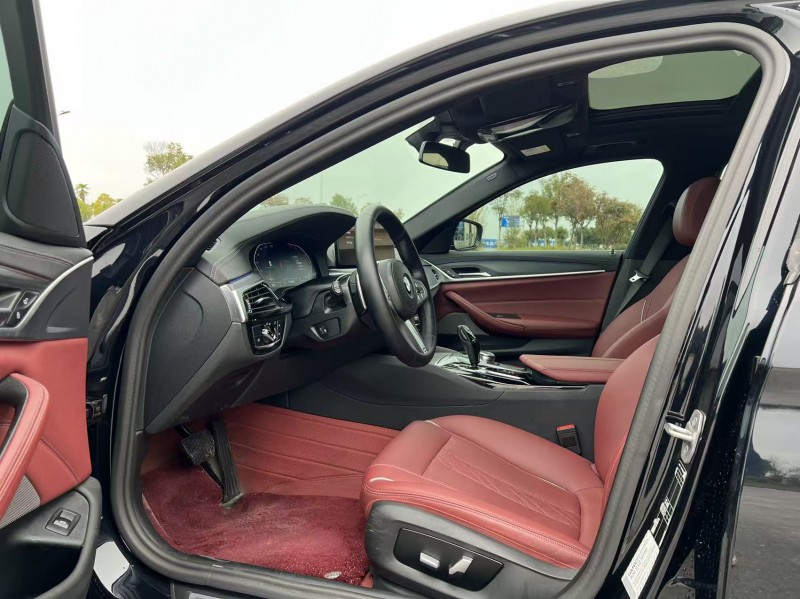 盐城23年宝马5系4