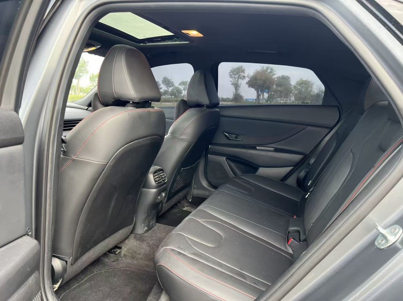 盐城24年现代伊兰特5