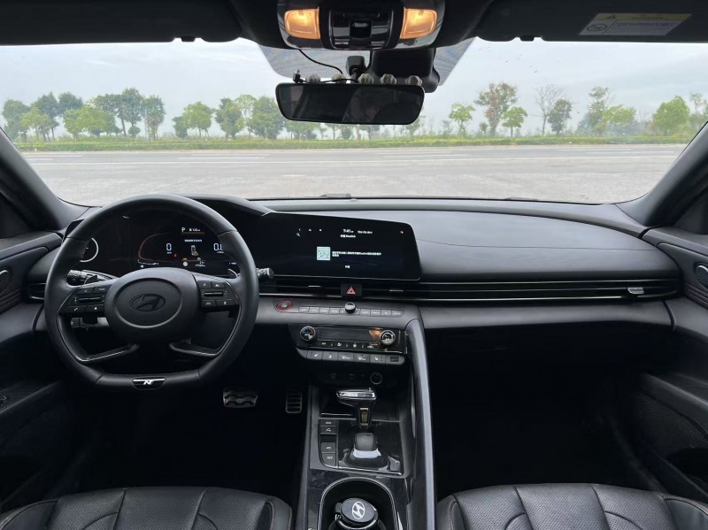 盐城24年现代伊兰特7